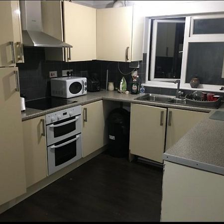 Eastbourne Late Check In Available Apartment Polegate Exterior photo
